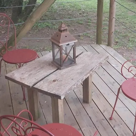 En Bois Au Calme Kamp alanı *
